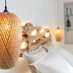 Villa Elina Suites And More